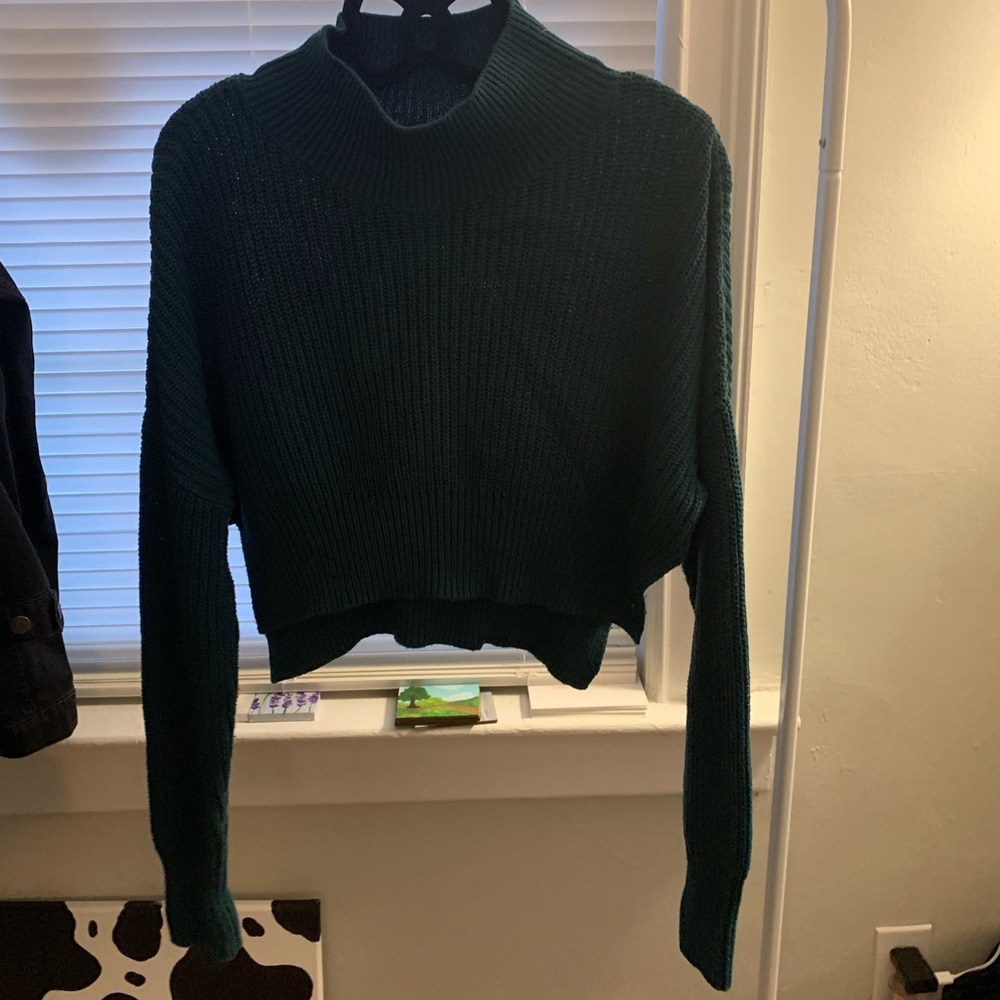 CROPPED MOCK NECK SWEATER - Picture 1 of 4